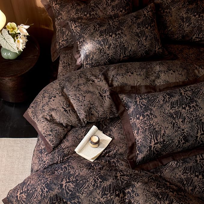 mixinni Duvet Cover Set King, Vintage Opulence Yarn-Dyed Jacquard Double-Layer - Image 3