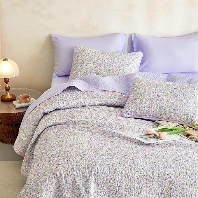Wake In Cloud - Floral Quilt Set, Cute Vintage Flower Cottagecore Shabby Chic by WakeInCloud