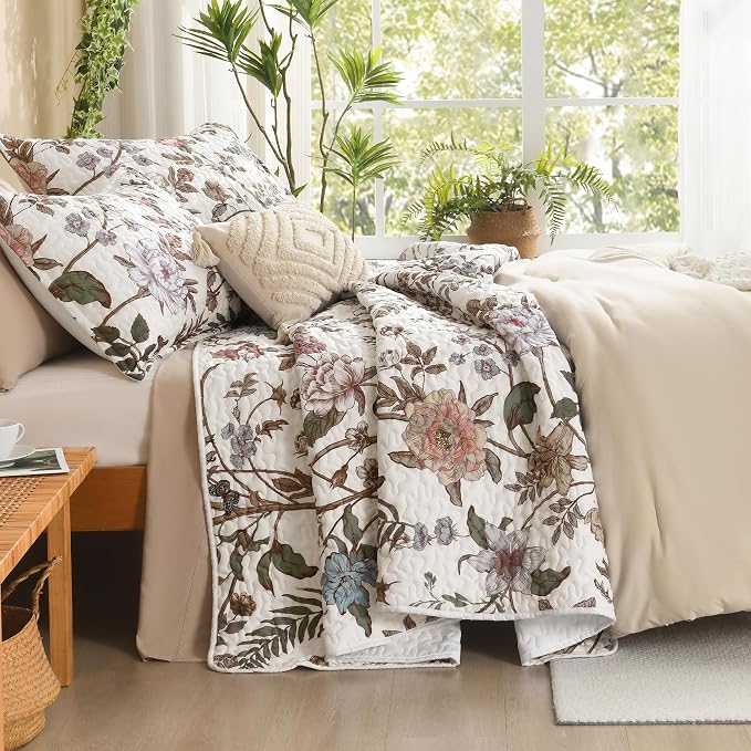 Litanika Floral White Quilt Queen Size - Image 2