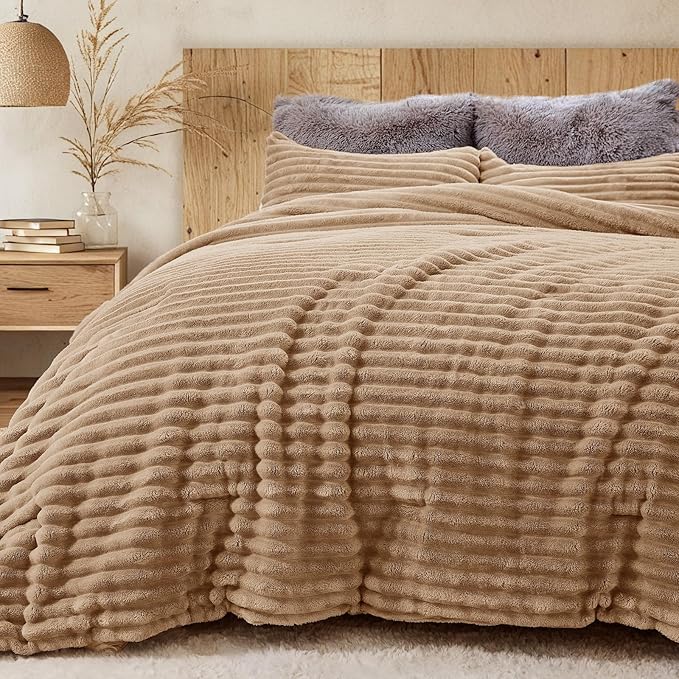 Sasttie King Comforter Set 3 Pieces by SASTTIE