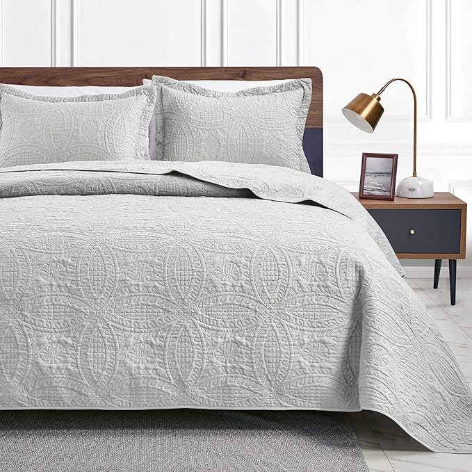 Love's cabin Twin Quilt Bedding Set Light Grey Bedspreads by Lovescabin