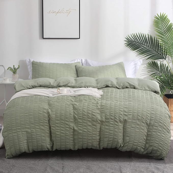 AveLom Green Duvet Cover Queen, 3 Pieces, Seersucker Tripe Soft Washed by AveLom