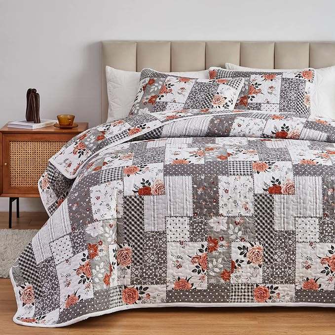 Patchwork Quilt Set King Size, 3 Pieces Grey White Floral Plaid Summer - Image 3