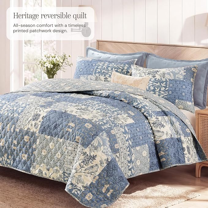 BLOOMHAVEN Quilt Set King Size, Patchwork Blue Floral Quilt Sets, Reversible - Image 2