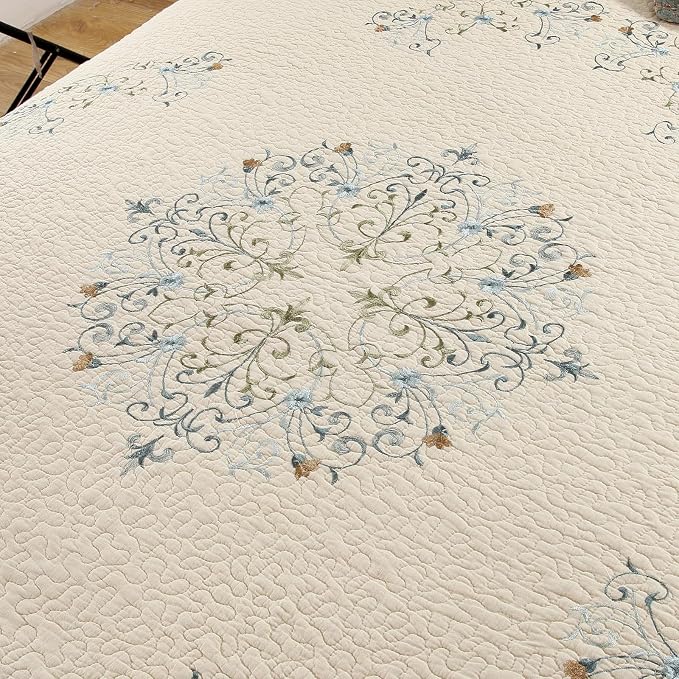 Quilt Set Floral Leaves 3D Embroidery Pattern 3 PCS Cotton Reversible Quilted - Image 4