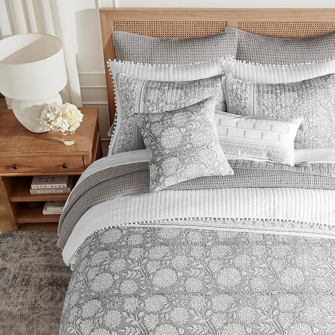 Levtex Home Adare Grey Reversible King/Cal King Quilt Set - Image 3