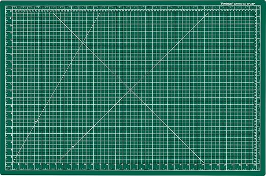 Dahle Vantage 10473 Premium Self-Healing Cutting Mat, 1/2" Grid, 5 Layers by Dahle