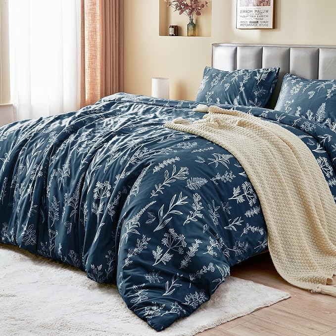 MUXHOMO Duvet Cover Full Size, Reversible Floral Navy Duvet Cover Set - Image 2
