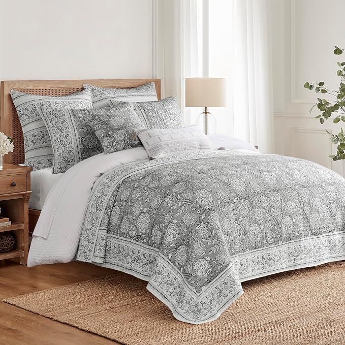 Levtex Home Adare Grey Reversible Full/Queen Quilt Set - Image 2