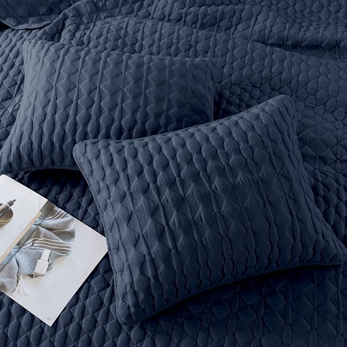 WDCOZY Navy Blue Quilt Twin Size Bedding Sets - Image 4