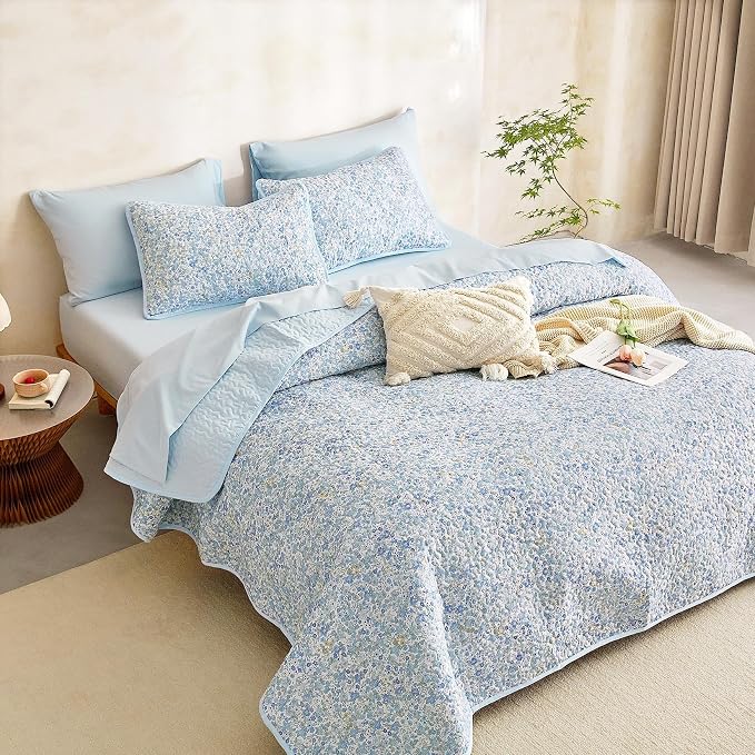 Wake In Cloud - Floral Quilt Set, Cute Vintage Flower Cottagecore Shabby Chic - Image 3