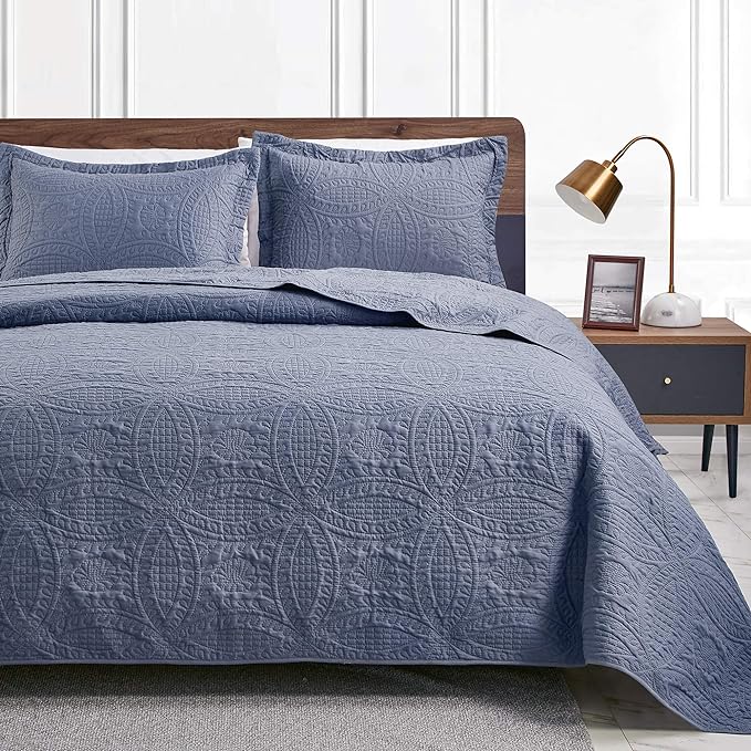 Love's cabin Quilts for Queen Bed Blue Bedspreads by Lovescabin