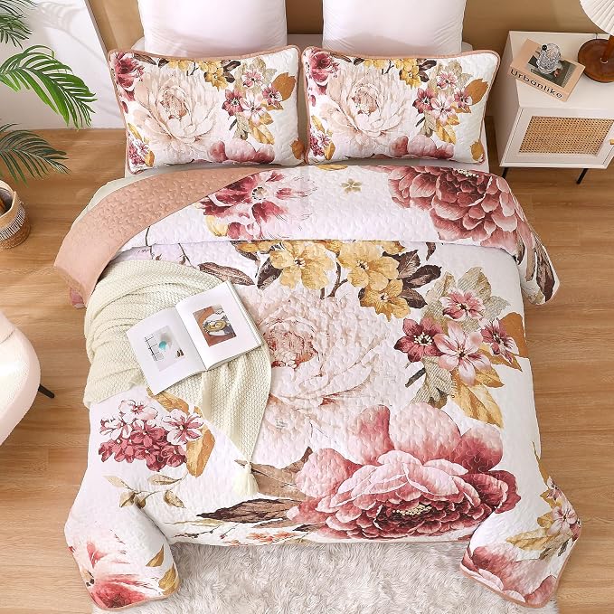 WONGS BEDDING Floral Quilt Set King, 3 Pieces Elegant Blush Flower Bedspread - Image 2