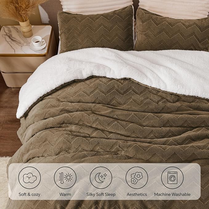 BEDELITE Fluffy Queen Comforter Set - Image 6