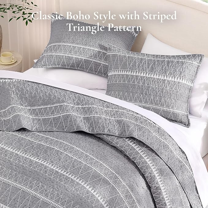 Andency King Size Quilt Set Grey, 3 Pieces Boho Lightweight Soft Striped - Image 4
