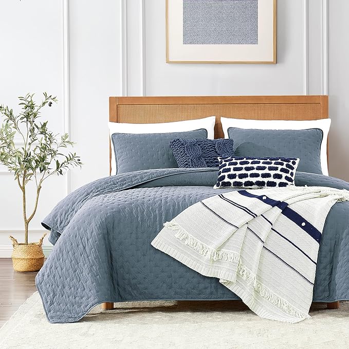 ROARINGWILD Dusty Blue Oversized King Size Quilt Bedding Set, California Cal by ROARINGWILD