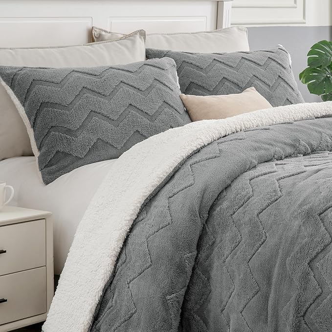 BEDELITE Fluffy King Size Comforter Set by BEDELITE