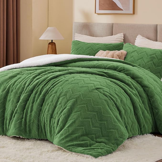 BEDELITE Fluffy Queen Comforter Set - Image 3