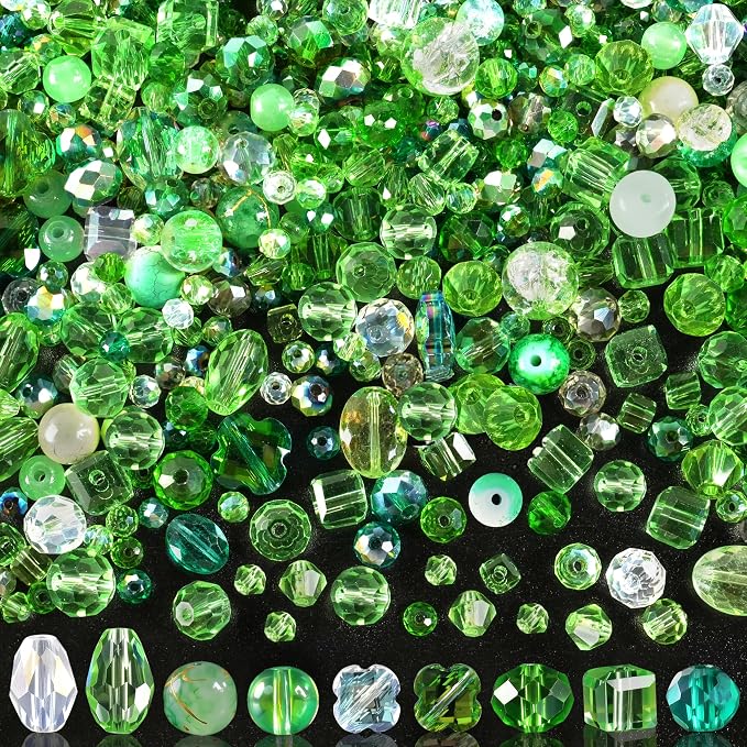 636pcs St. Patrick's Day Glass Beads by OuMuaMua